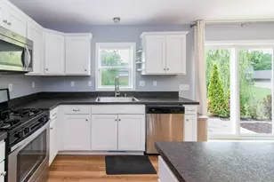 1473 Brigadoon, Walled Lake, MI 48390 - Photo 8