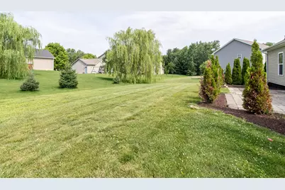 1473 Brigadoon, Walled Lake, MI 48390 - Photo 36