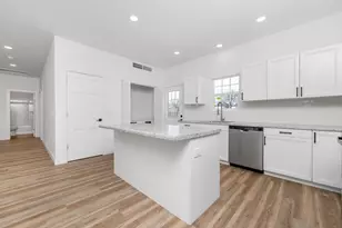 107 Miller St, Dowagiac, MI 49047 - Photo 2