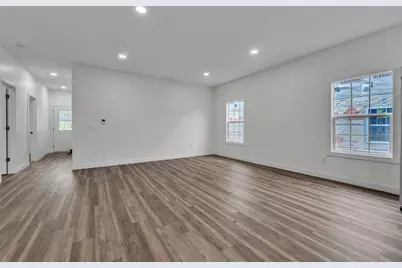 107 Miller Street, Dowagiac, MI 49047 - Photo 6