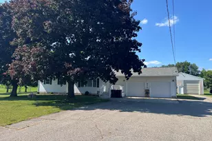 9270 Baker Rd, Greenville, MI 48838 - Photo 2
