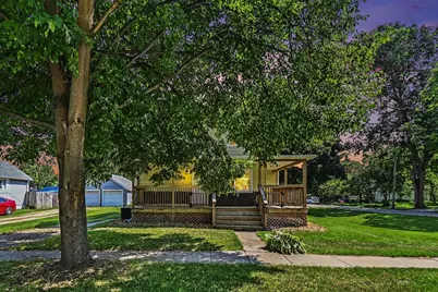 211 King Street, Eaton Rapids, MI 48827 - Photo 2