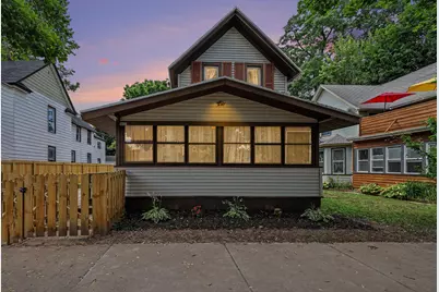 1015 Jennette Avenue NW, Grand Rapids, MI 49504 - Photo 2