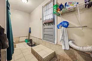 2463 Kinney Ave NW, Grand Rapids, MI 49534 - Photo 24