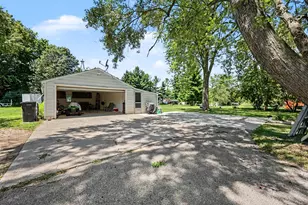 2463 Kinney Ave NW, Grand Rapids, MI 49534 - Photo 6
