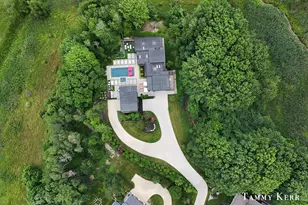 702 Golfview Dr, Douglas, MI 49406 - Photo 4