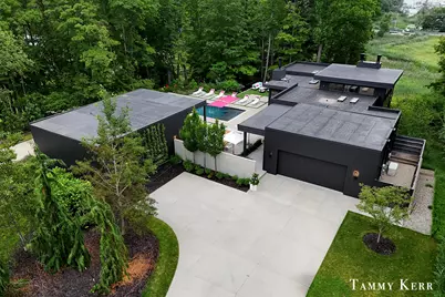 702 Golfview Drive #13, Douglas, MI 49406 - Photo 2