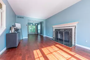 2812 Aspen Ridge Dr, Ann Arbor, MI 48103 - Photo 10