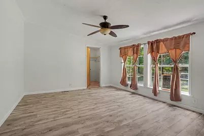 49163 County Road 388, Grand Junction, MI 49056 - Photo 12
