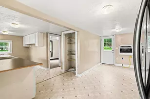 1845 W Tupper Heights Dr, Lake Odessa, MI 48849 - Photo 12