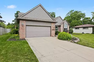 1696 W Ellsworth Rd, Ann Arbor, MI 48108 - Photo 2