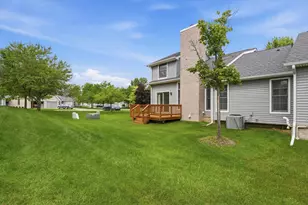 7492 Green Meadow Ln, Canton, MI 48187 - Photo 48