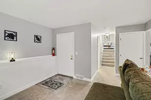 1970 Country Club Way, Albion, MI 49224 - Photo 22