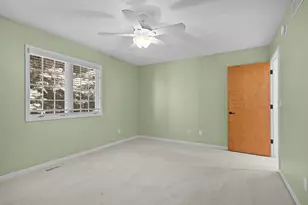 475 Timberlake Dr E, Holland, MI 49424 - Photo 20
