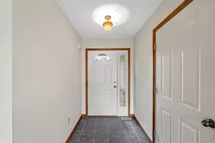1510 Muehleisen Rd, Monroe, MI 48162 - Photo 8