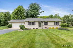 6323 Longacre St NE, Rockford, MI 49341 - Photo 2