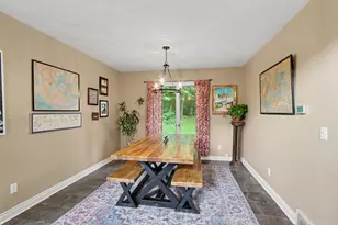 2573 Ramblewood Dr, Kalamazoo, MI 49009 - Photo 10
