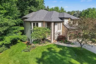 2573 Ramblewood Dr, Kalamazoo, MI 49009 - Photo 32