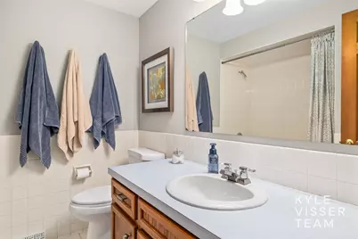 2032 Edgewood Avenue SE, Grand Rapids, MI 49546 - Photo 30