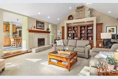 2032 Edgewood Avenue SE, Grand Rapids, MI 49546 - Photo 18