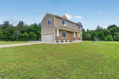 5420 S Kathryn Lane, Newaygo, MI 49337 - Photo 2