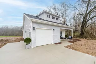 103 Lester Ave, Dowagiac, MI 49047 - Photo 1