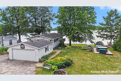 4991 Lakeview Drive, Coral, MI 49322 - Photo 2