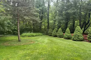 578 Wittenberg Path, Saint Joseph, MI 49085 - Photo 4