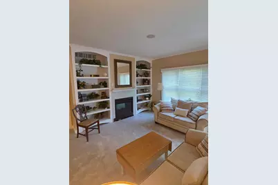 578 Wittenberg Path, Saint Joseph, MI 49085 - Photo 4