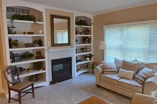 578 Wittenberg Path, Saint Joseph, MI 49085 - Photo 4