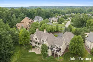 5914 Whitworth Ct SE, Grand Rapids, MI 49546 - Photo 74
