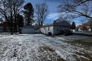 304 E South St, Athens, MI 49011 - Photo 12