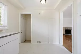 5727 University Pl, Detroit, MI 48224 - Photo 6
