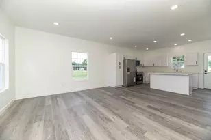 100 N Mill St, Dowagiac, MI 49047 - Photo 4