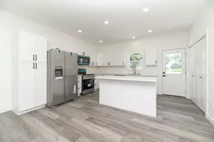 100 N Mill St, Dowagiac, MI 49047 - Photo 8