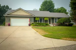 3403 White Aspen Ln, Muskegon, MI 49444 - Photo 1