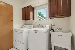 2043 Winsted Blvd, Ann Arbor, MI 48103 - Photo 16