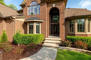 2141 Autumn Hill Dr, Ann Arbor, MI 48103 - Photo 4