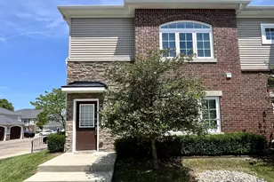 5619 Arbor Chase Dr, Ann Arbor, MI 48103 - Photo 2