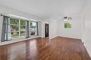 8417 Colonial St, Dearborn Heights, MI 48127 - Photo 4