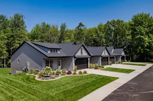 17426 Ridge Ave, Ferrysburg, MI 49409 - Photo 1