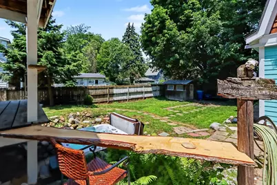 1227 E Cork Street, Kalamazoo, MI 49001 - Photo 20