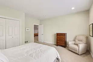 2600 W Port Dr, Kalamazoo, MI 49009 - Photo 24