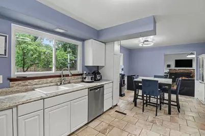 16360 E Rutherland Street E, Southfield, MI 48076 - Photo 8