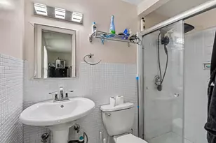 16360 E Rutherland Street E, Southfield, MI 48076 - Photo 20