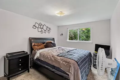 16360 E Rutherland Street E, Southfield, MI 48076 - Photo 16