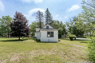 3259 Maple Grove Rd, Muskegon, MI 49441 - Photo 8