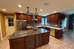 47679 Woodfield Cir, Mattawan, MI 49071 - Photo 18