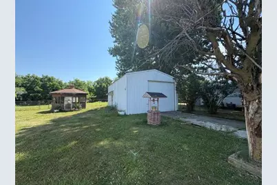 3157 Ludwig Street, Burton, MI 48529 - Photo 18