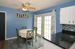 12867 Chapman St, Vicksburg, MI 49097 - Photo 8